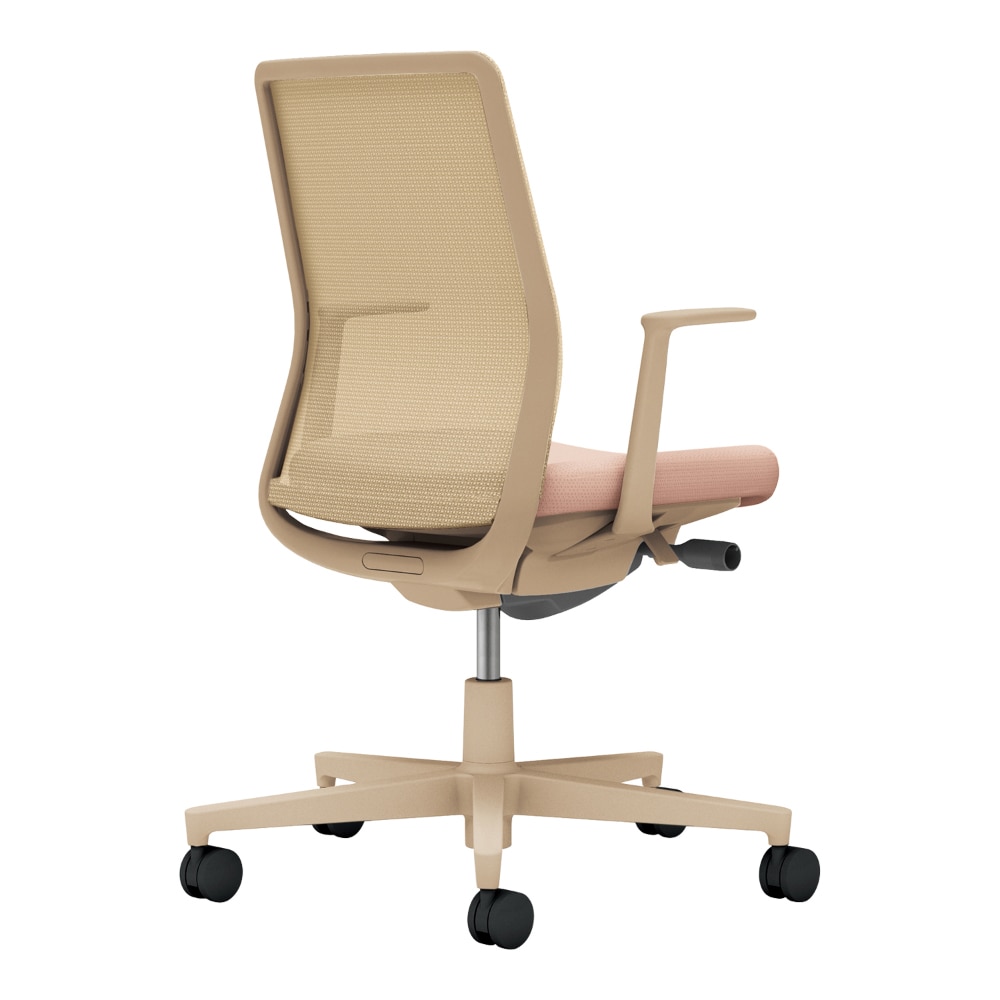 背：ソフトベージュ／座：アッシュピンク