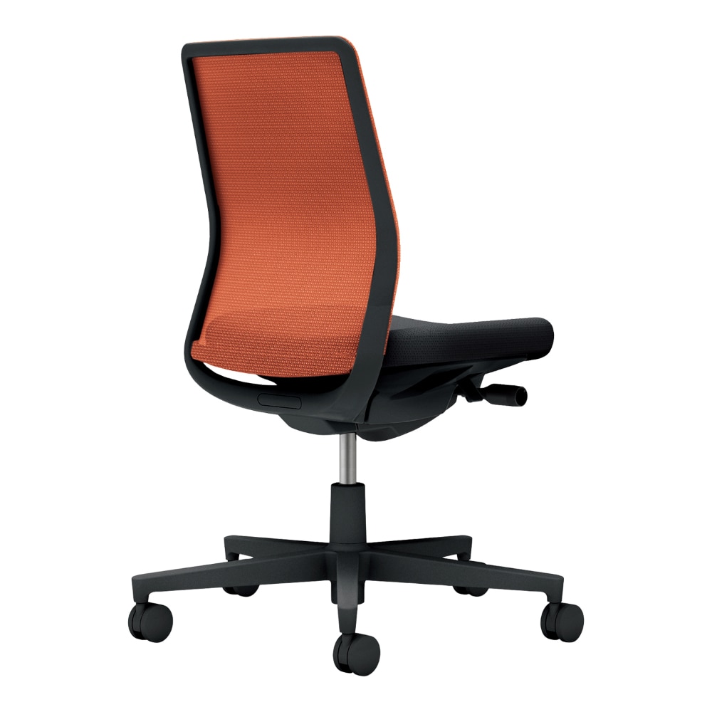 背：ソフトテラコッタ／座：ブラック