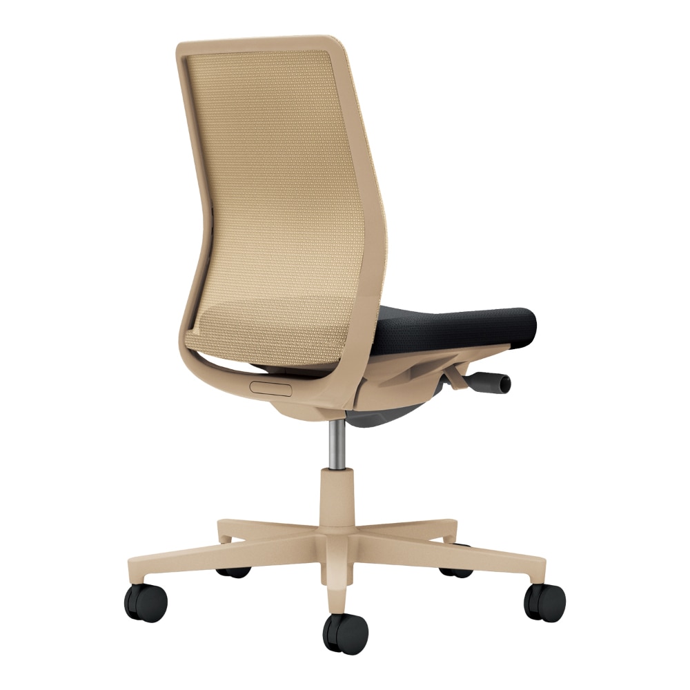 背：ソフトベージュ／座：ブラック