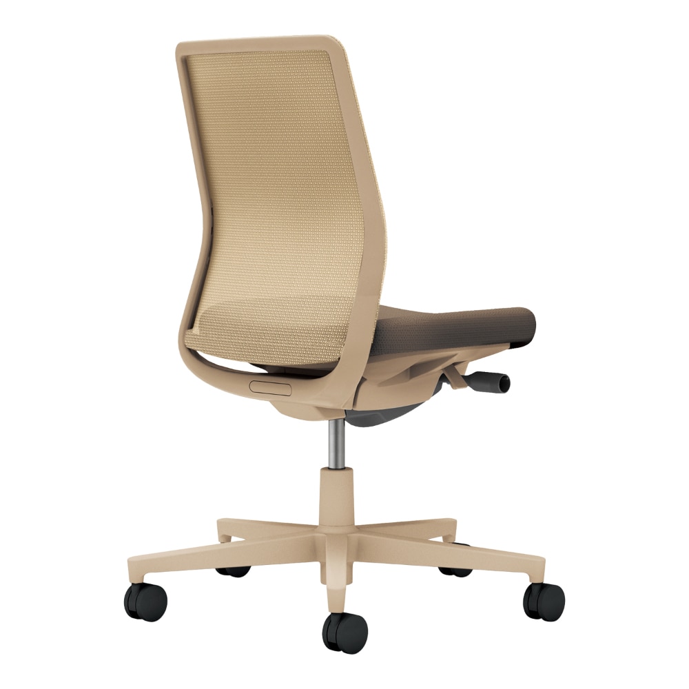 背：ソフトベージュ／座：ダークグレージュ