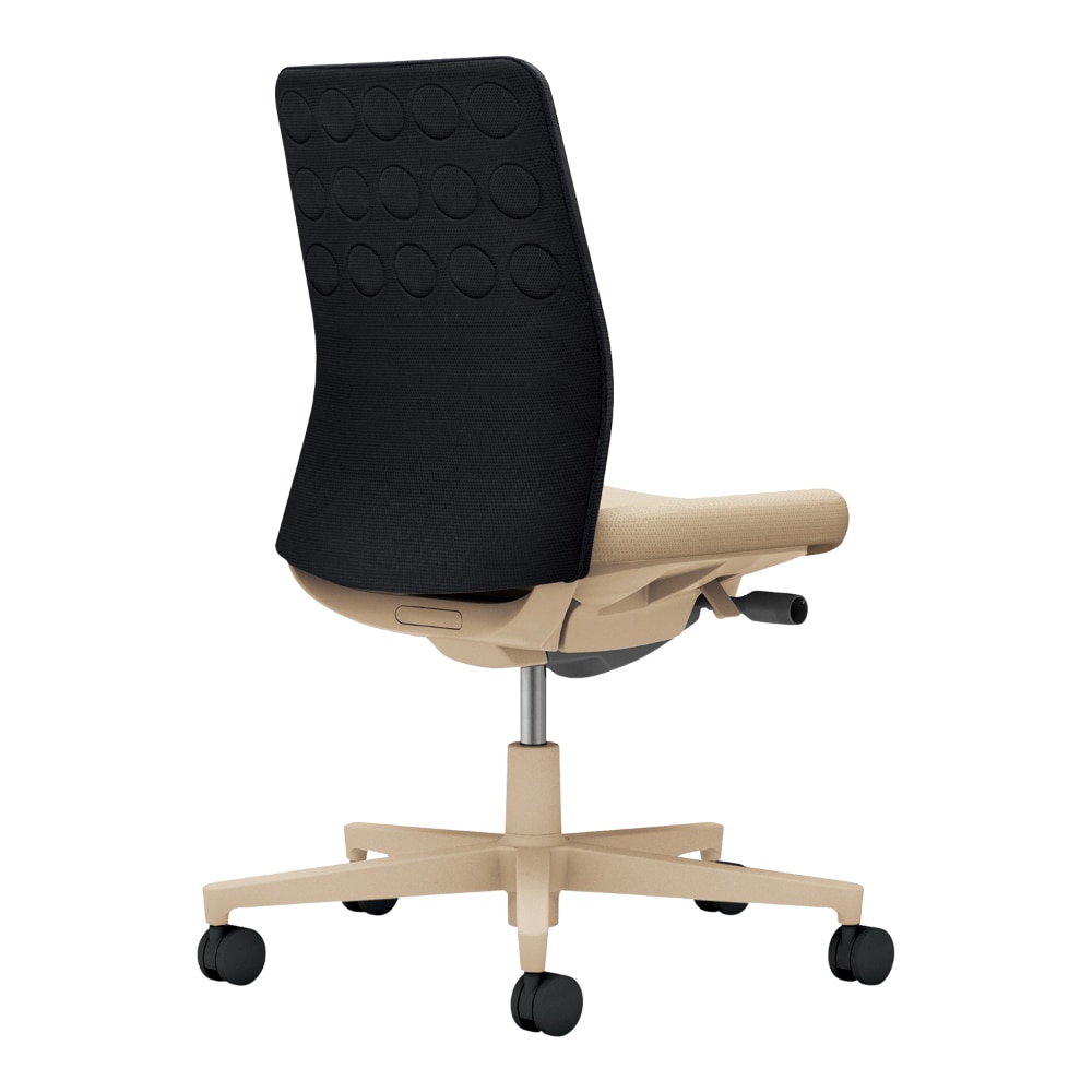 背：ブラック／座：ソフトベージュ