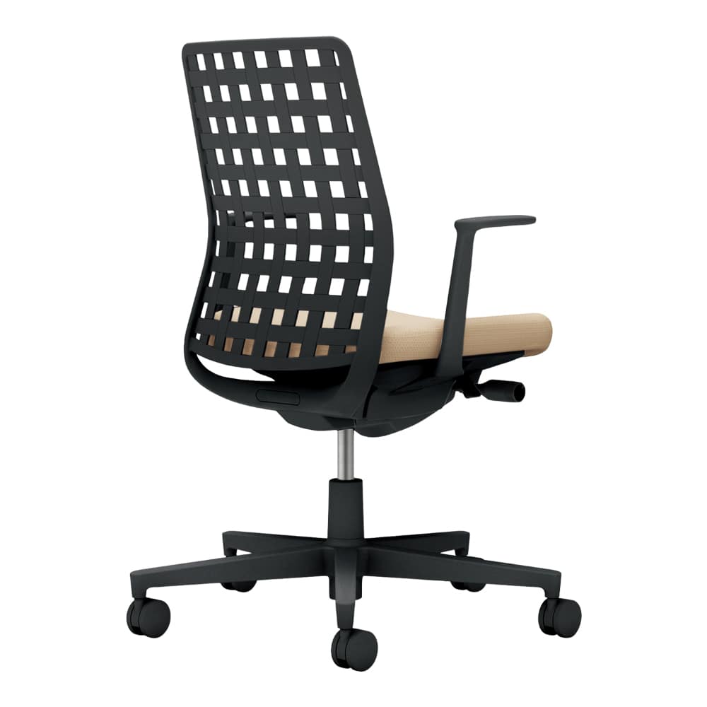 背樹脂：ブラック／座：ソフトベージュ