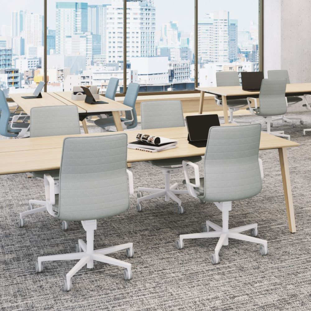 シナモンブラウン