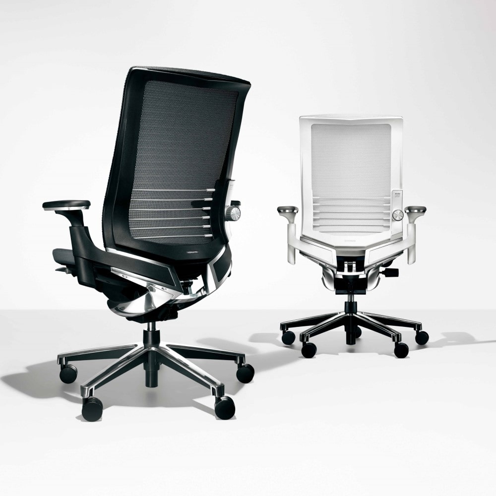 ブラックフレーム×座ブラック