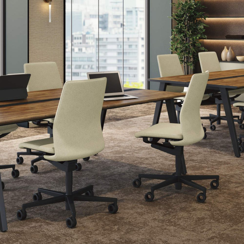 シナモンブラウン