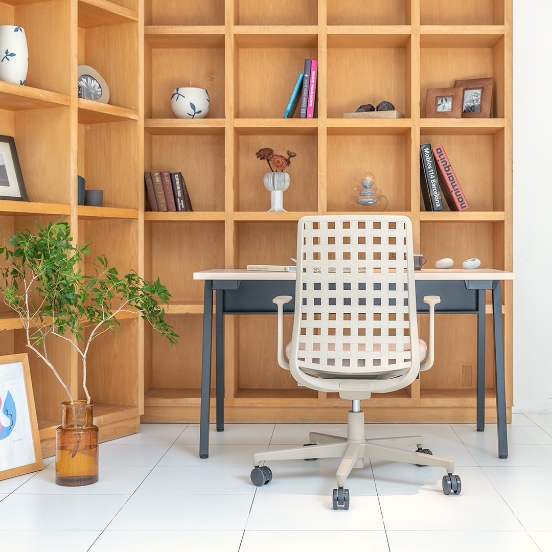 アッシュピンク