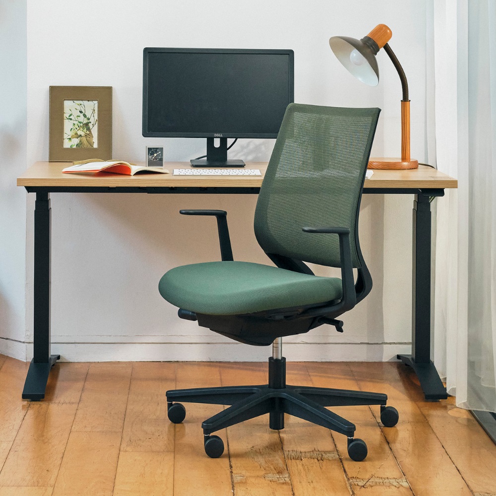 アッシュターコイズ