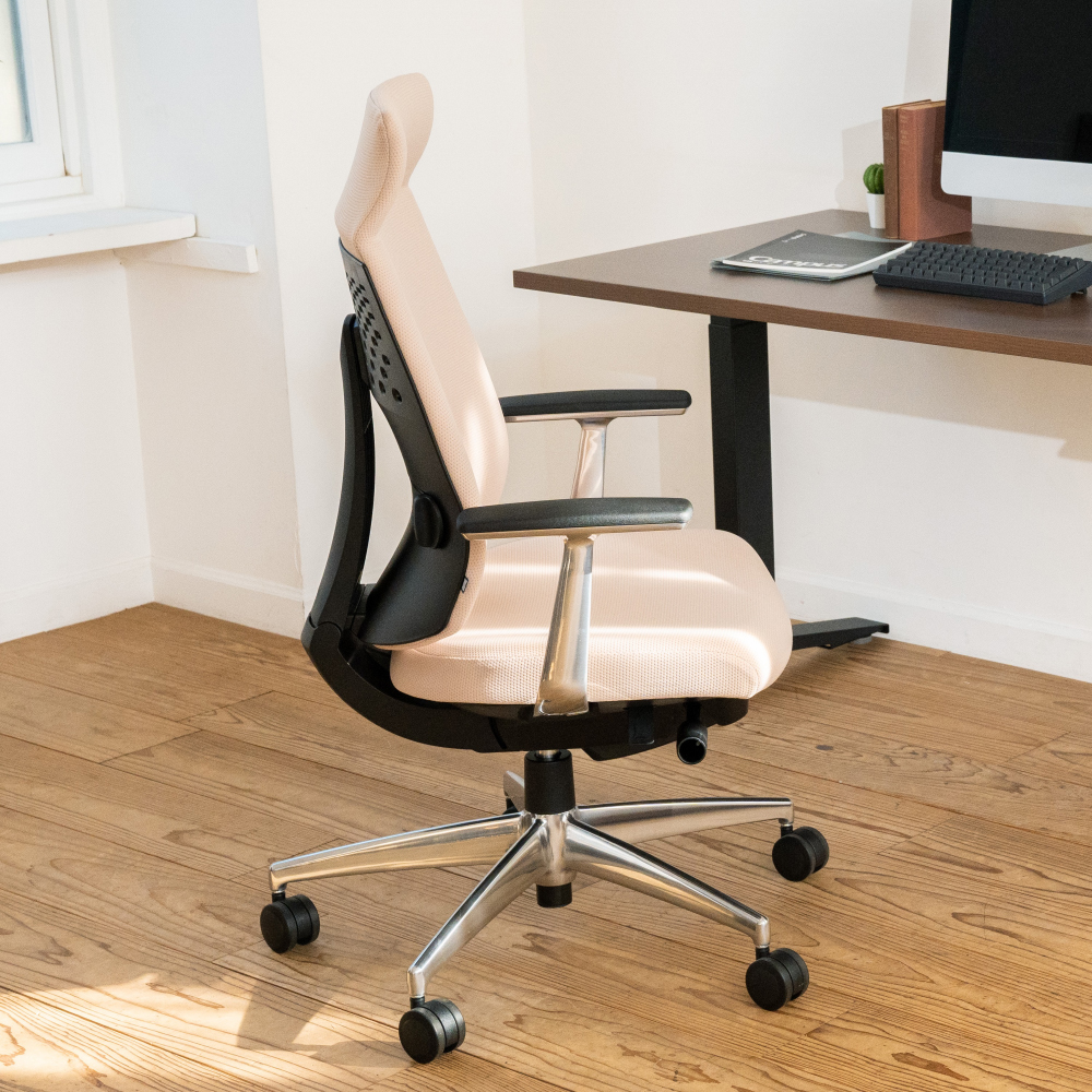 ソフトベージュ