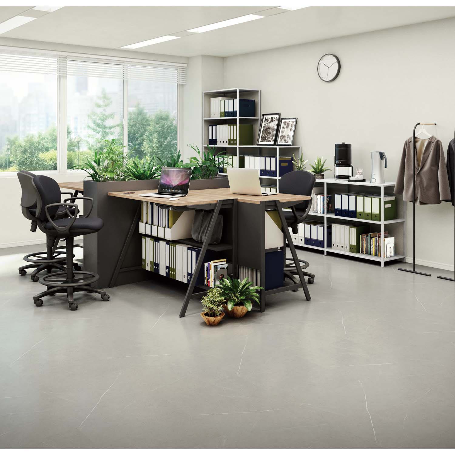 天板ラスティックミディアム／脚ブラック