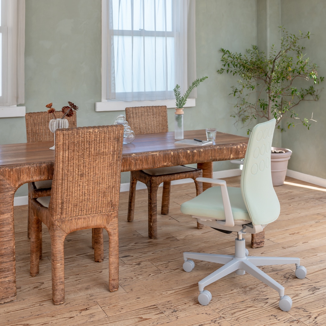 アッシュピンク