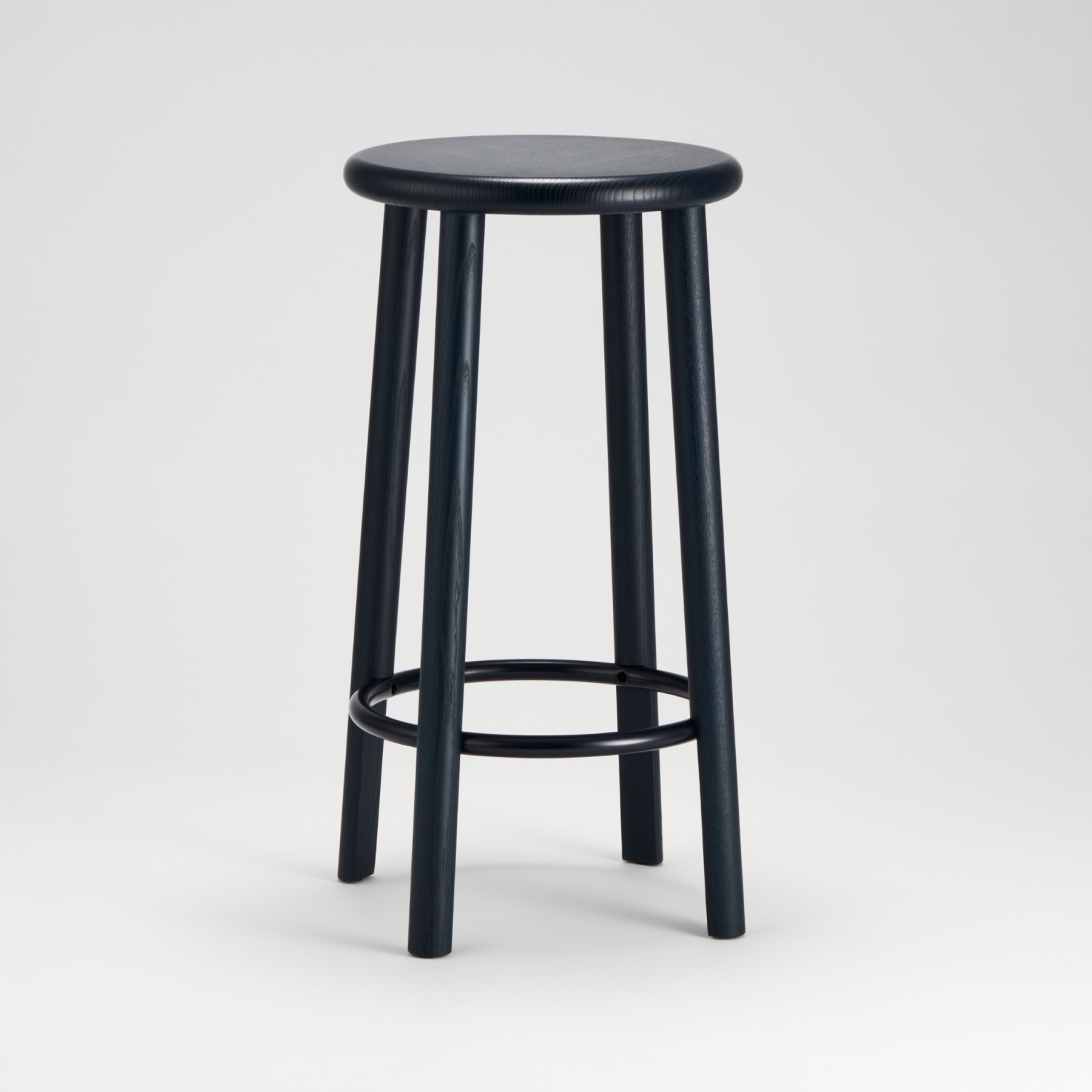 Body：Black Blue × Foot Ring：Black Blue