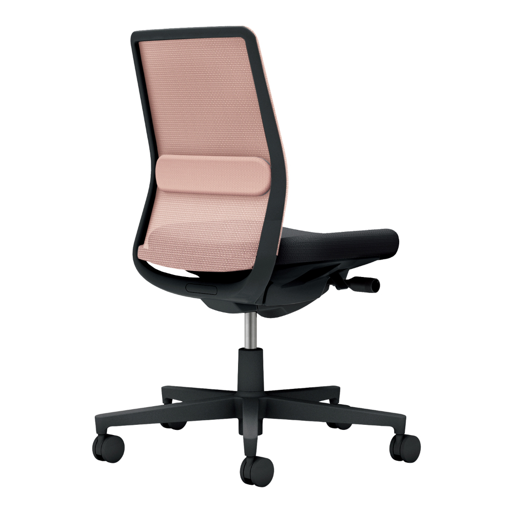 背・ランバー：アッシュピンク／座：ブラック