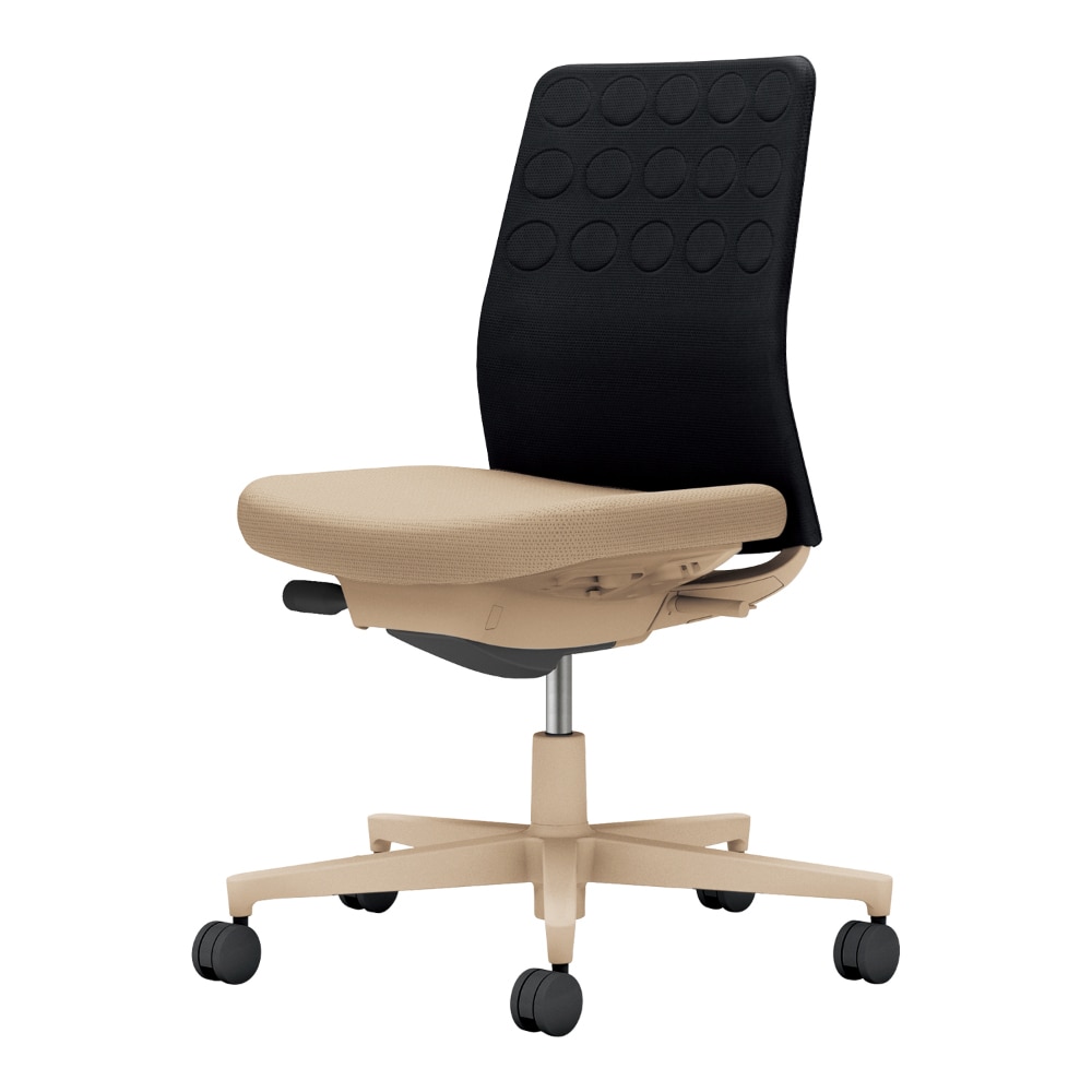 背：ブラック／座：ソフトベージュ