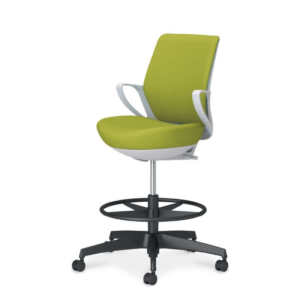 ライトオリーブ