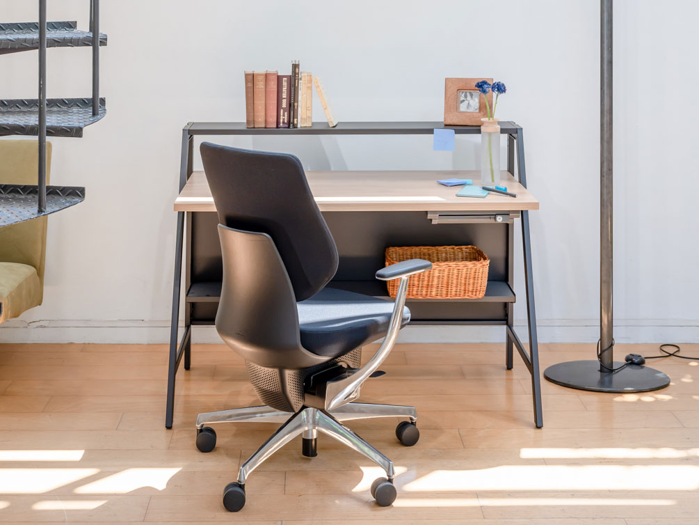 【肘掛けの種類】固定式（T型肘）