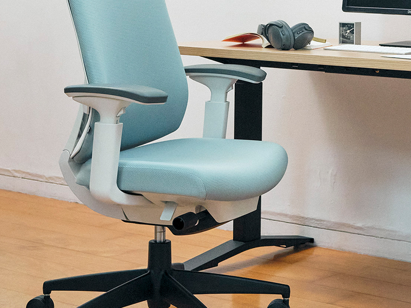 【肘掛けの種類】可動式