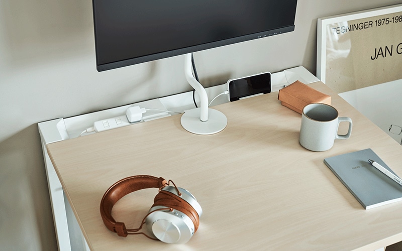 大人向けの勉強机の選び方のポイントをご紹介