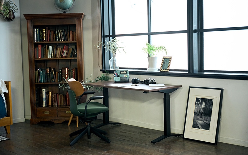 【勉強机におすすめのコクヨのデスク】STANDSIT-W