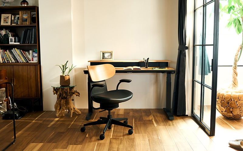 【デスクワークに最適なコクヨのデスクチェア】ingLIFE