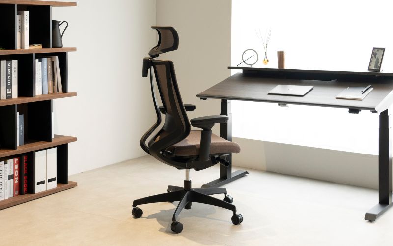 【デスクワークに最適なコクヨのデスクチェア】Duora2