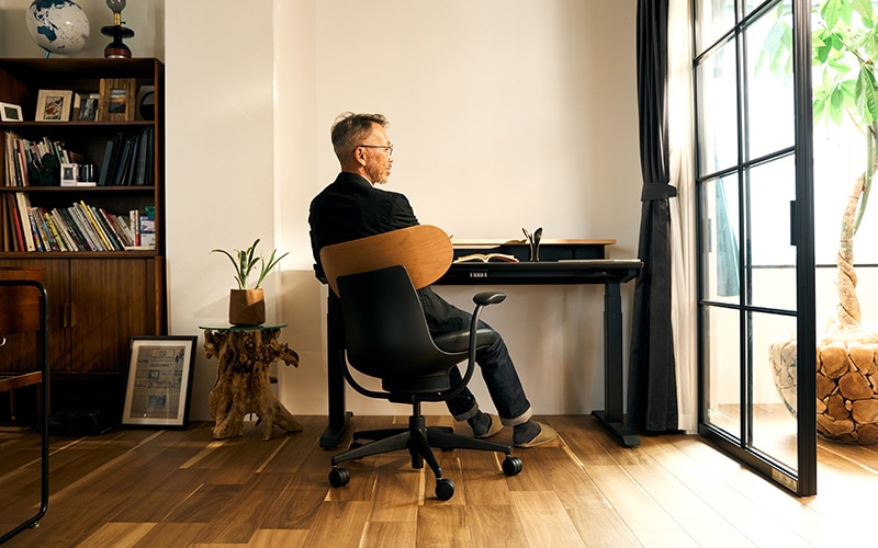 【書斎で使うのに適したコクヨのチェア】ingLIFE