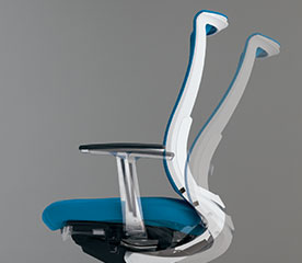 ロッキング反力調節